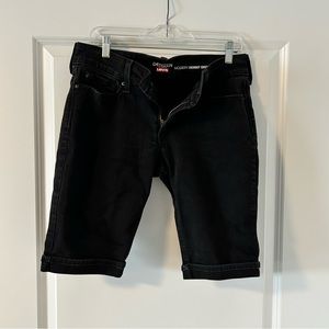 Denizen Levi Modern Skinny shorts